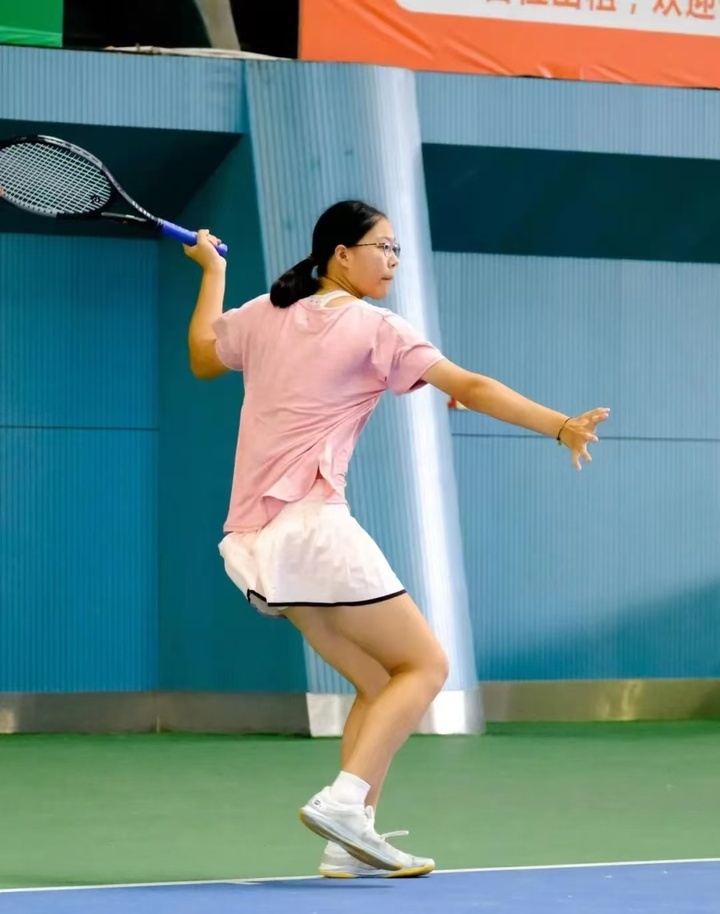 引力的政治 引力的政治