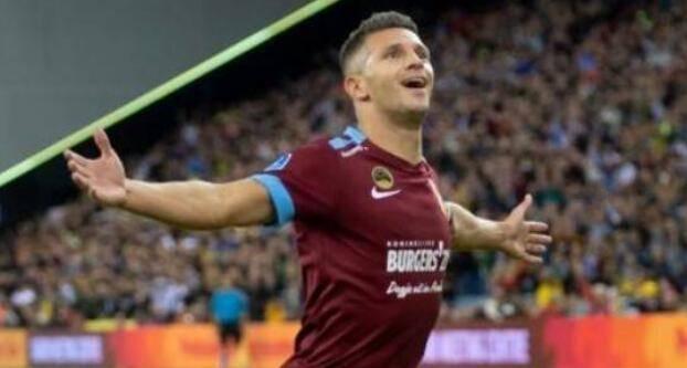 首发亮相 首发亮相